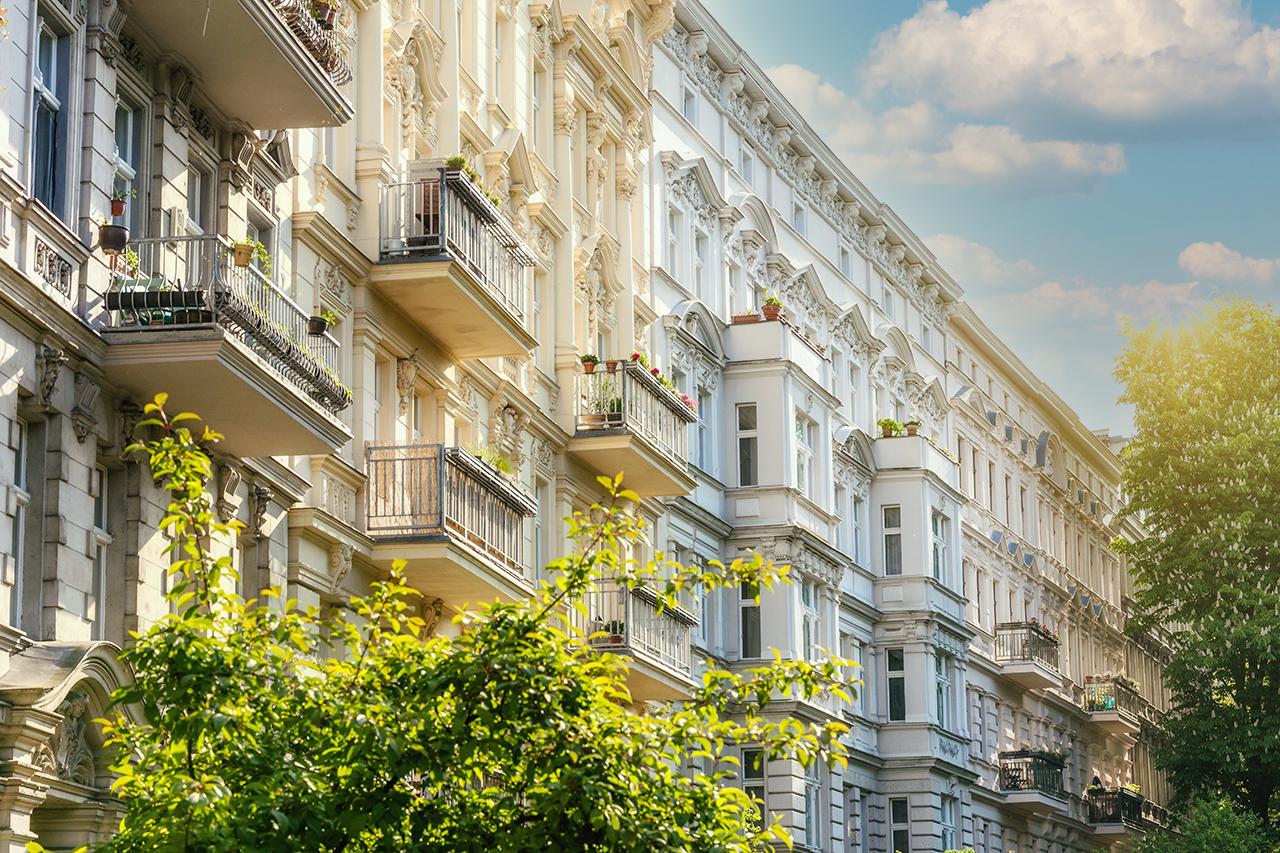 Zinshäuser und Investments in Wien & NÖ